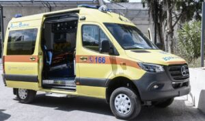 Rhodes: 16-year-old hospitalized for intoxication – Mother and bar owner arrested