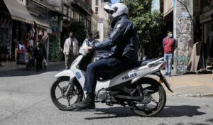 Police raid on Piraeus forensic service morgue under investigation