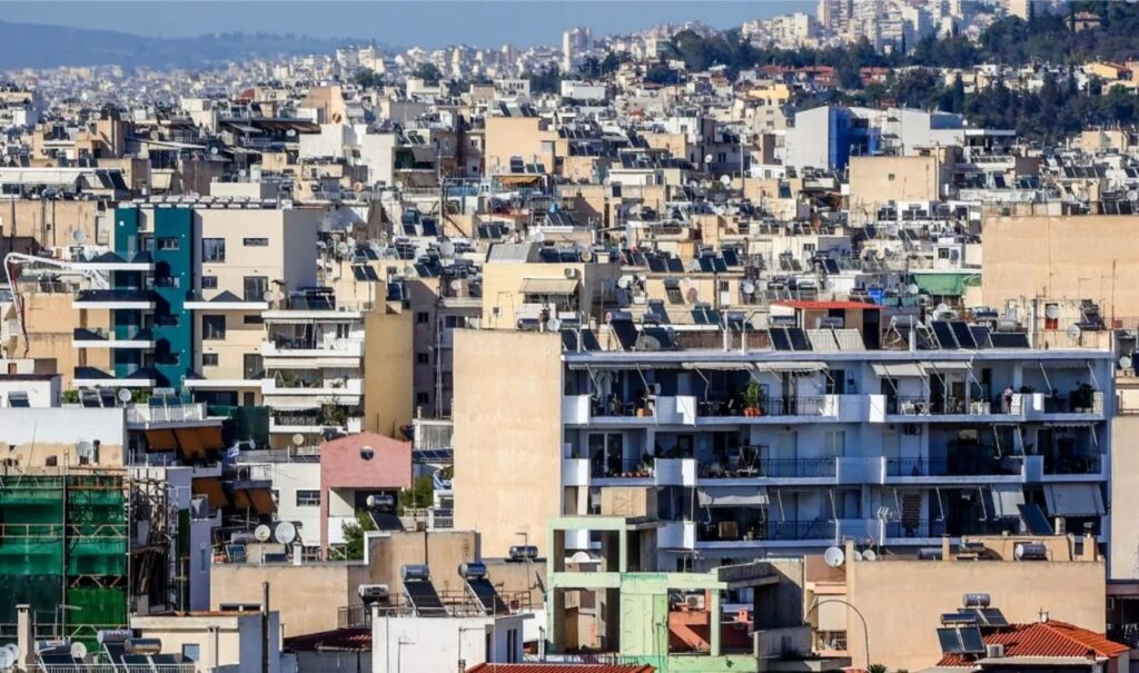 Eurostat: Greece tops Europe in delayed youth independence
