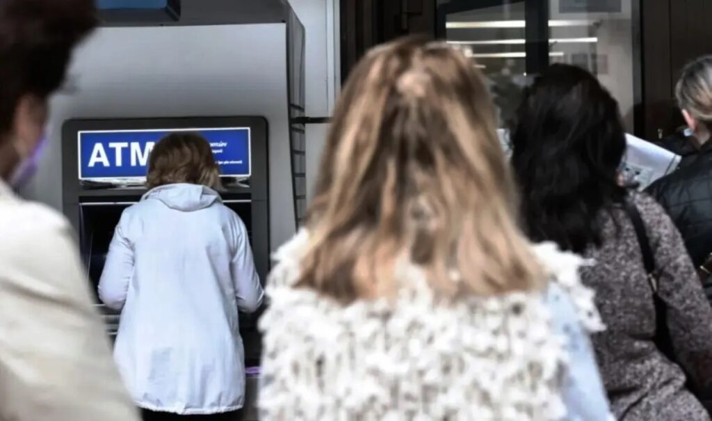 Επιδόματα ΟΠΕΚΑ: Την Τρίτη οι πληρωμές σε χιλιάδες δικαιούχους – Δείτε αναλυτικά