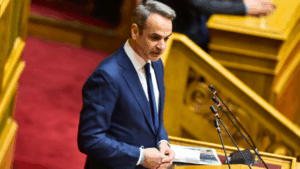 Kyriakos Mitsotakis stressed the urgent need for de-escalation in the Middle East