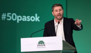 PASOK leader Androulakis takes hard stance on OPEKEPE scandal