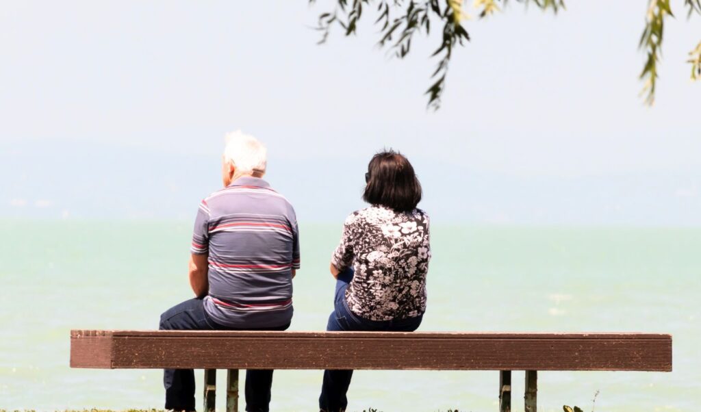 Greece to raise retirement age limits after 2027: Life expectancy rises