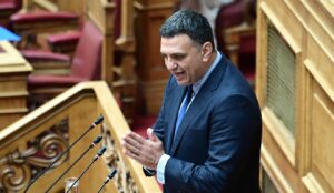 Vasilis Kikilias: Oil prices show de-escalation in recent hours