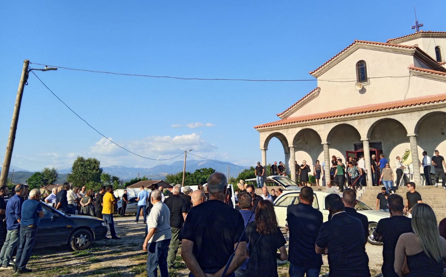 agrinio-kideia-2xronis-paresire-pateras-autokinito__10_