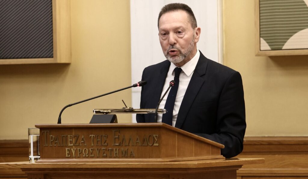 Stournaras: Essential to preserve central bank independence
