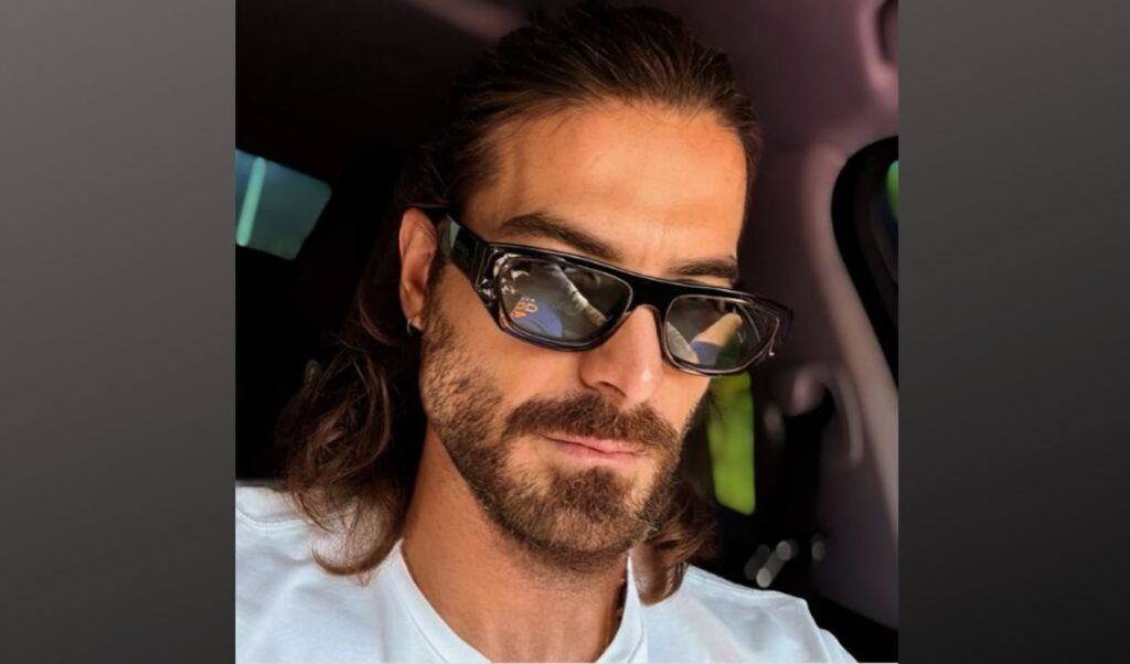 Aris Mougopetros sends hopeful message: “I’m doing better, I will play clarinet again”
