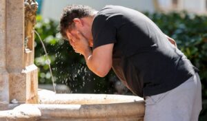 Heatwaves in Spain caused 1,180 deaths in past two months