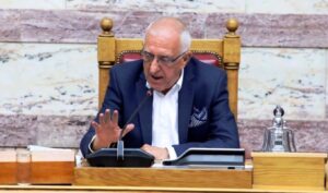 Kaklamanis on Presidential Palace tension: Political clash erupted