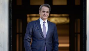 Mitsotakis: From kidsWallet to 1566 – Youth, health and fire protection initiatives