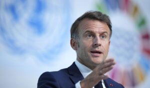 Macron in London: “One in, one out” proposal on table for migration