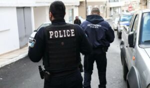 Wild West scenes in Nea Peramos: Gunshots fired in Roma clash