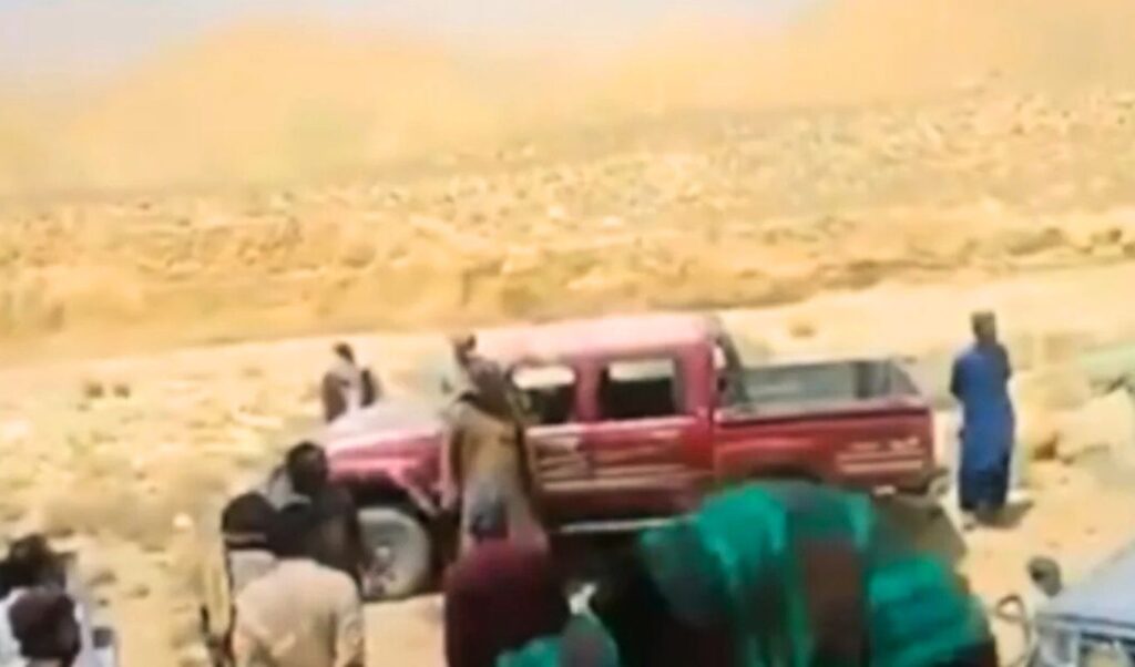 Pakistan honor killing: Viral video shows couple murdered