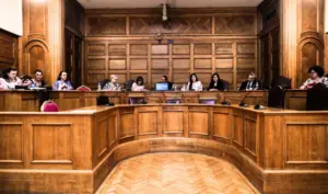 Tempe: New Democracy votes “no” on lifting immunity of 14 MPs