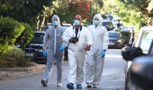 Bomb attack on journalist Giannis Pretenteris: Insulating tape holds key evidence