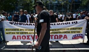 Car repair shops strike continues over Digital Customer Registry