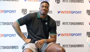 Thanasis Antetokounmpo meet & greet at INTERSPORT Smart Park