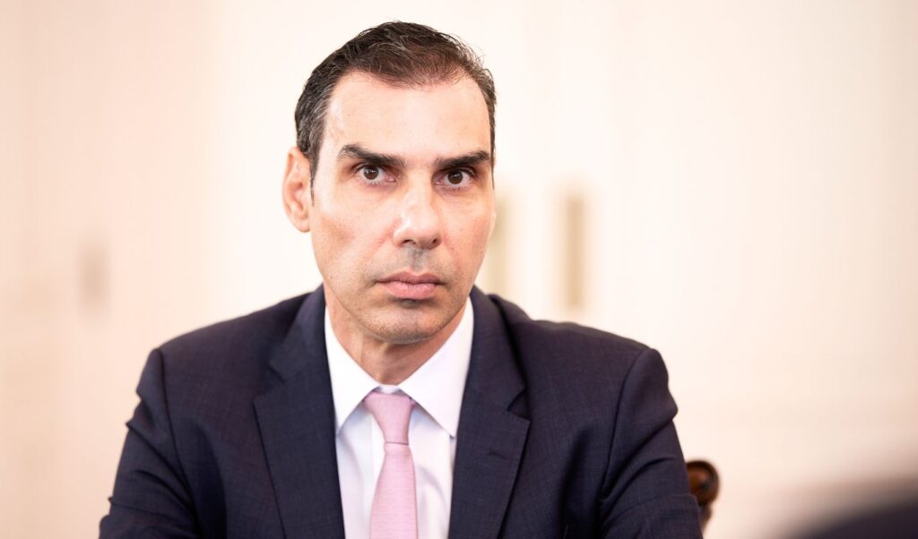 Greek health minister: No increase in heat-related emergencies