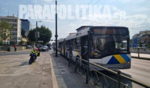 Bus collision with car on Syggrou Avenue – Video