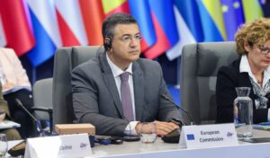Tzitzikostas pushes for accelerated EU military corridors