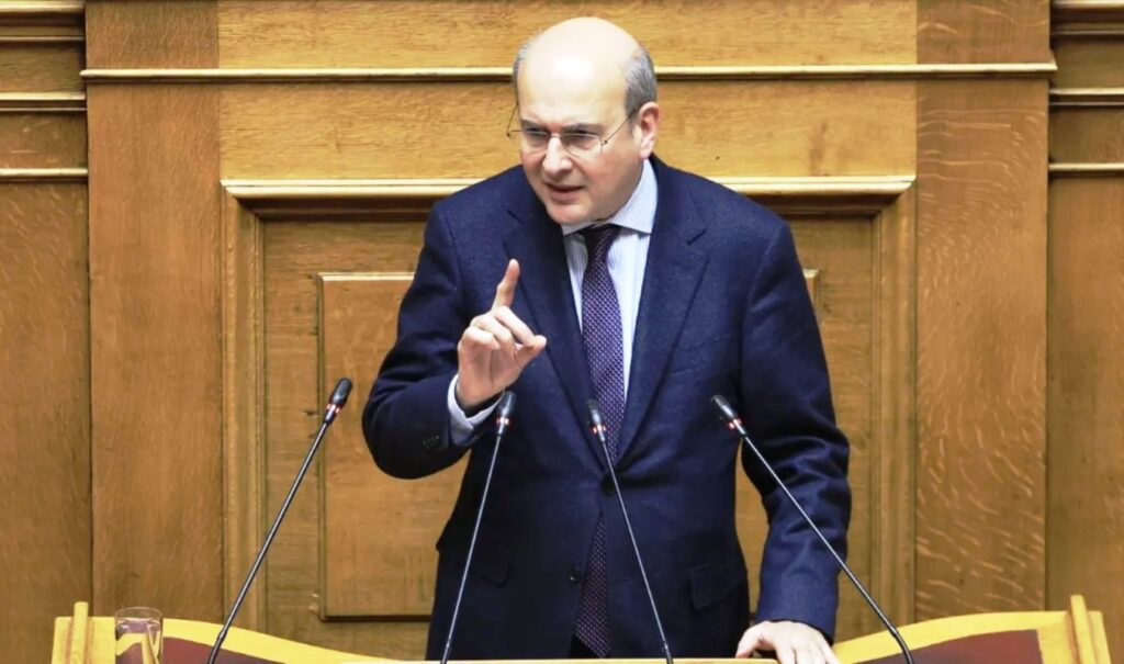 Greek govt announces direct tax cuts at Thessaloniki Fair