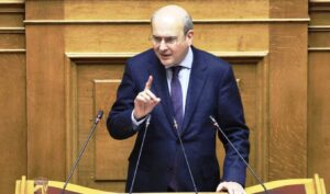 Greek govt announces direct tax cuts at Thessaloniki Fair