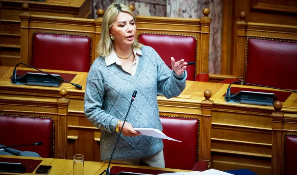 Greek journalist on trial for blackmail of former deputy minister Zetta Makri – “He could destroy my reputation”