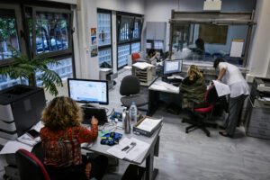 Public sector salary increases: New 35-40 euro monthly boosts from April 2026