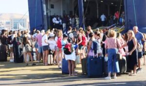 Ferry traffic shift in Aegean: nearby islands thrive as Mykonos and Santorini decline