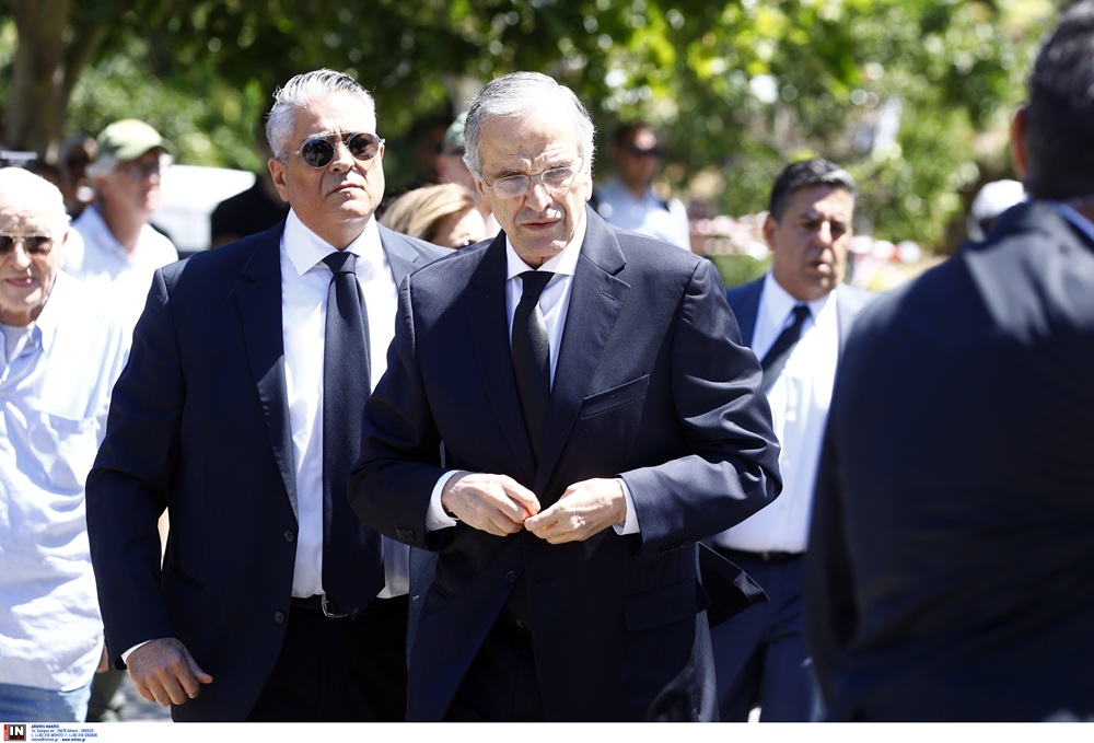 antonis-samaras-kideia-koris3