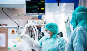15-year-old Dimitris extubated after liver transplant following heat stroke – Doctors optimistic about recovery