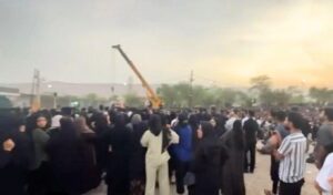 Iran shock: Public execution by hanging draws enthusiastic crowds
