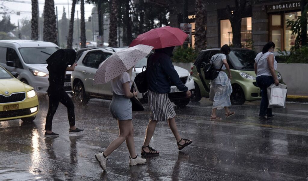 New heat wave with strong winds and brief rain hits Thursday