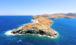 Kea Island norovirus outbreak: 250 gastroenteritis cases reported