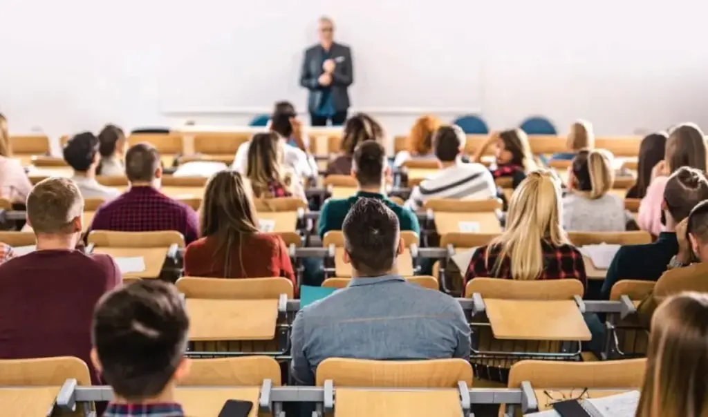 Ministry of Education approves four private universities in Greece