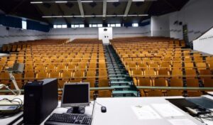 Private universities row: Sorbonne excluded, says PASOK – Marinakis responds