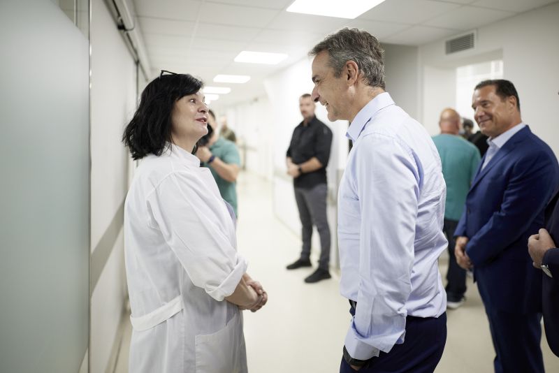 mitsotakis-episkepsi-se-ippokrateio__5_