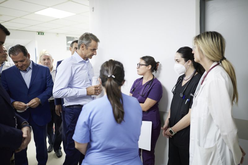 mitsotakis-episkepsi-se-ippokrateio__7_