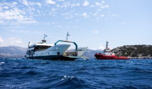 Nea Styra ferry grounding: “Crew panicked more than passengers”