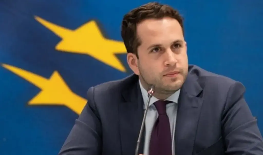 Greek finance ministry announces tax cuts and housing measures