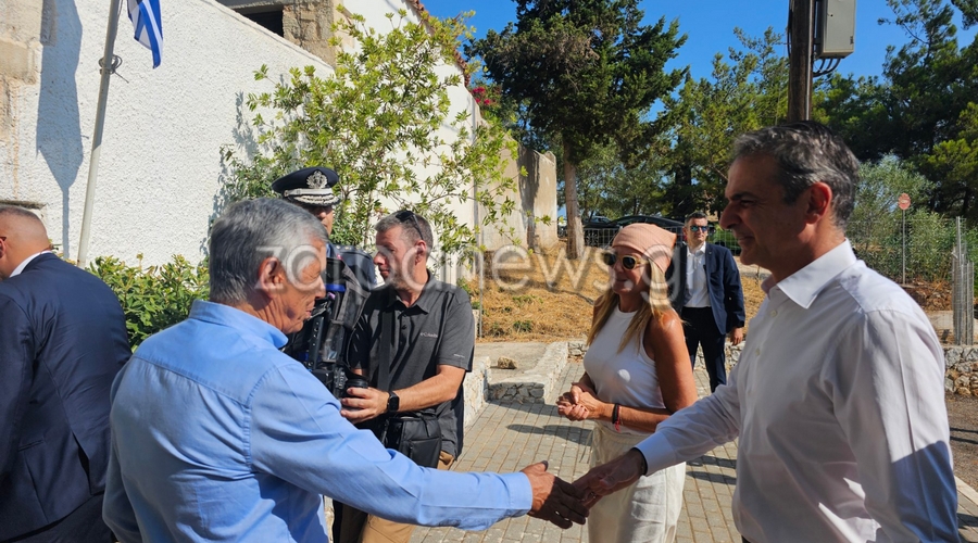 sta-hania-gia-ton-dekapedaugousto-o-kuriakos-mitsotakis-eikones__5_