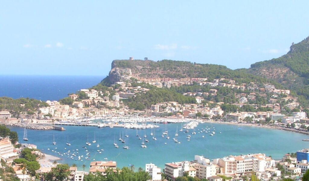 Majorca tragedy: Bodies recovered from plane crash at sea