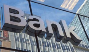 Greek banks target €13bn in new loans for 2025 amid credit expansion push