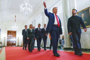 Ukraine: Zelensky ready to meet Putin after breakthrough talks with Trump and European leaders