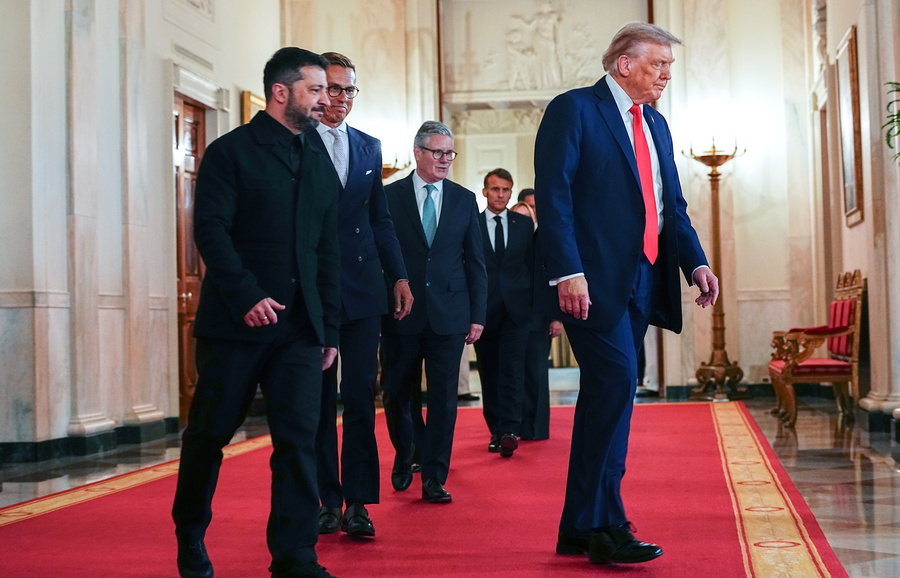 trump-zelenski-evropaioi-igetes-leukos-oikos__2_