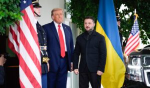 Trump sends letter for Ukraine Independence Day – Zelensky: “We will not lose”