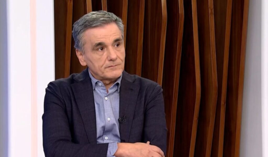 Tsakalotos against Tsipras: Better to approach truth