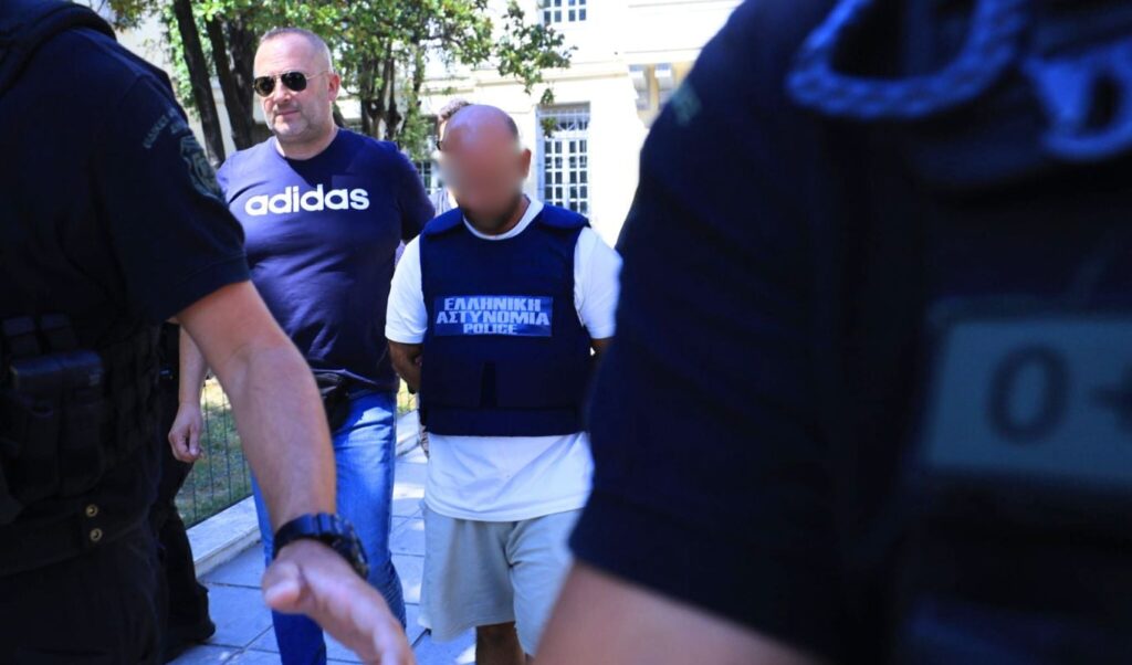 Volos femicide: “He was a devoted husband, not violent,” says suspect’s lawyer