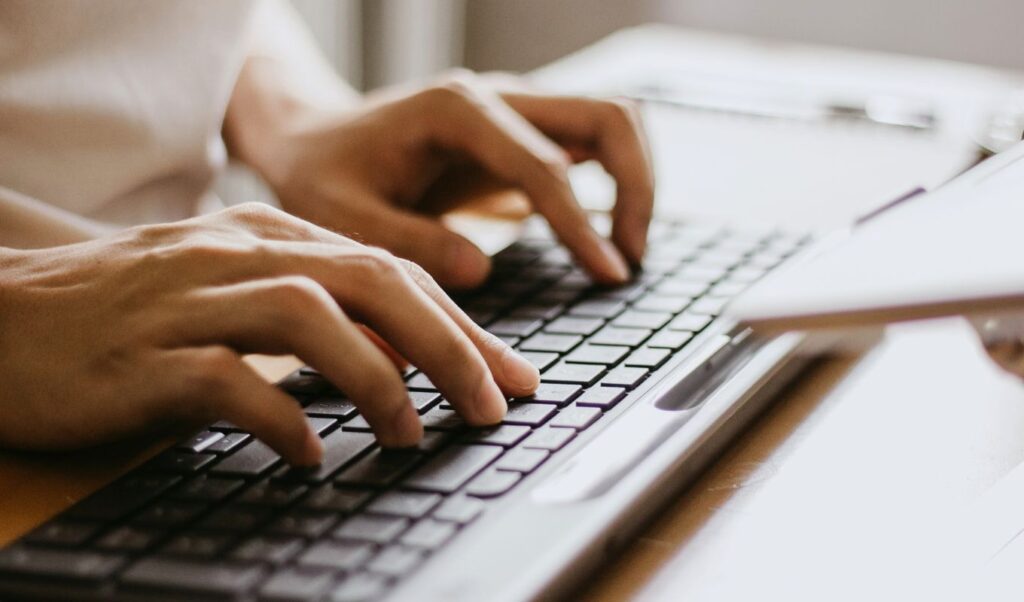 Italy revenge porn scandal: 32,000-member Facebook group shared intimate photos without consent