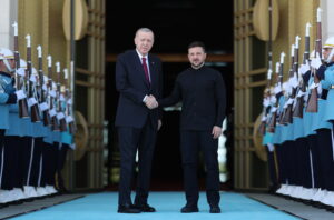 Turkey offers to host Ukraine-Russia peace summit as Erdogan and Zelensky hold talks